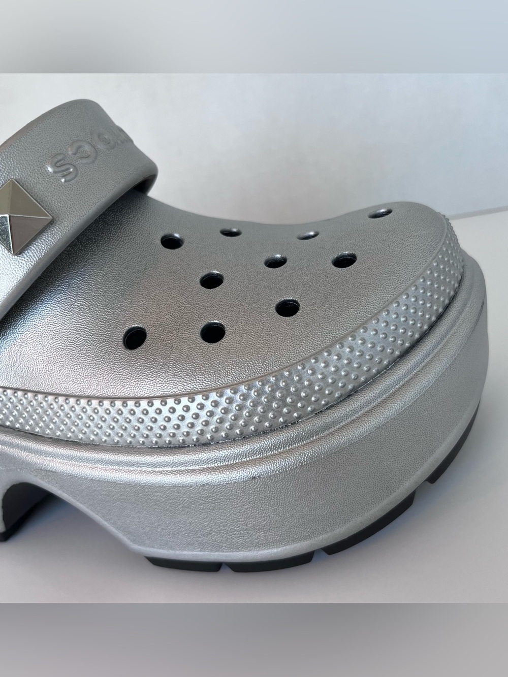 Women Crocs Stomp Metallic Clogs in Silver - Picture 9 of 14